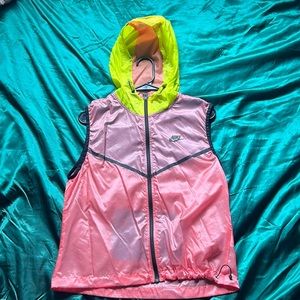 Colorful Nike Windbreaker Material Vest!!!!!❤️🧡💛💚💙💜❤️🧡💛💚💙💜❤️🧡💛💚💙💜